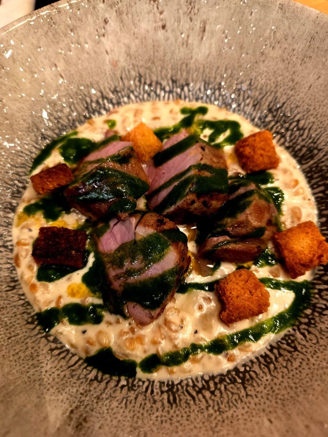 Magret de canard, assiette du restaurant L’Adresse